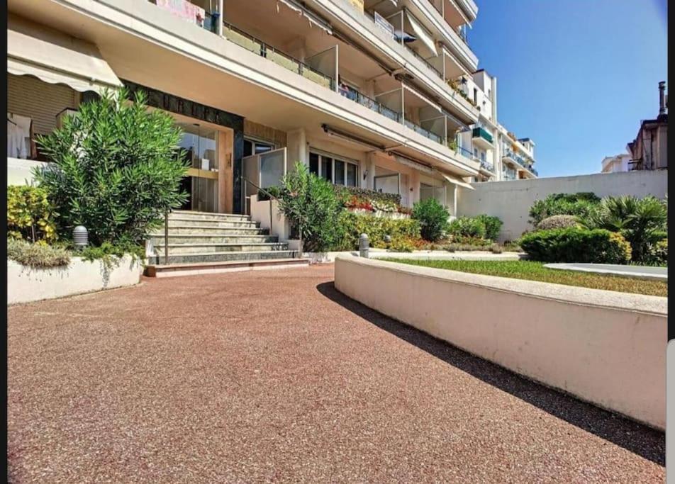 Lumineux, Ensoleillee, Proche Plage ,Coeur De Centre Ville, Chaleureux, Antibes Kültér fotó